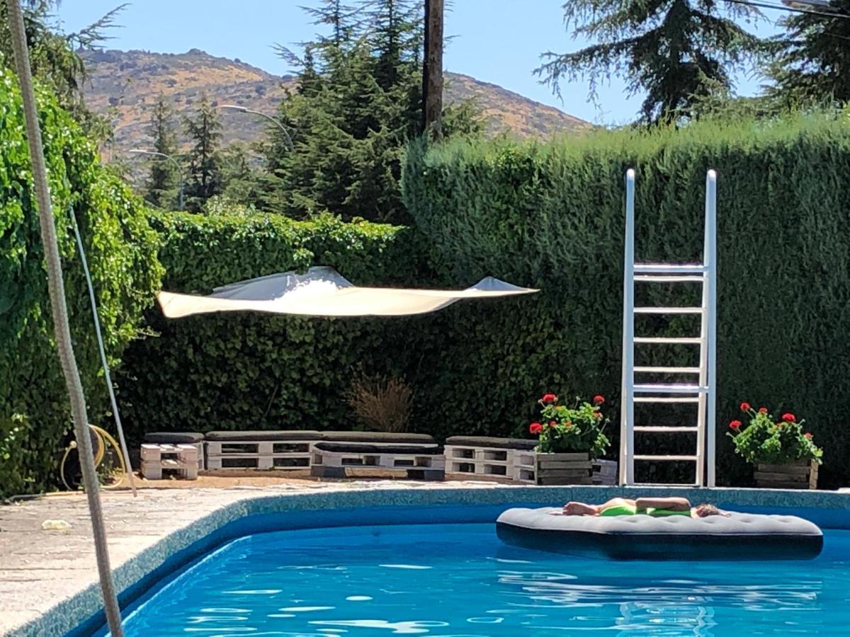 Villa Aurelia - Casa De Campo Con Jardin Y Piscina Entre Madrid Y Segovia Ortigosa del Monte Luaran gambar