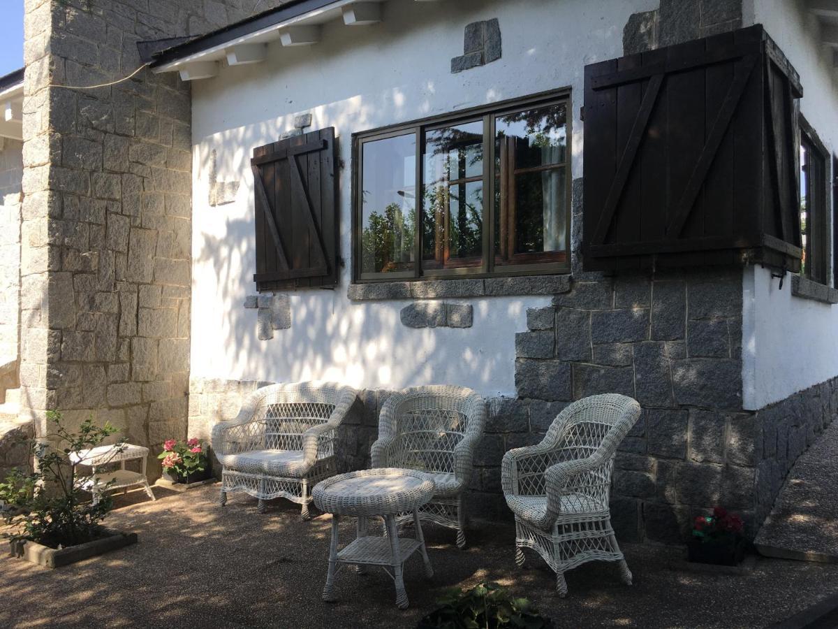Villa Aurelia - Casa De Campo Con Jardin Y Piscina Entre Madrid Y Segovia Ortigosa del Monte Luaran gambar